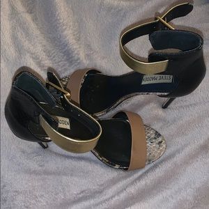 Sandal heels